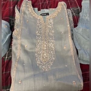 Dhanak Pakistani Salwar Kameez